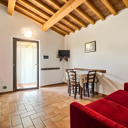 Farm stay Agriturismo Il Giglio Di Sant' Antonio *